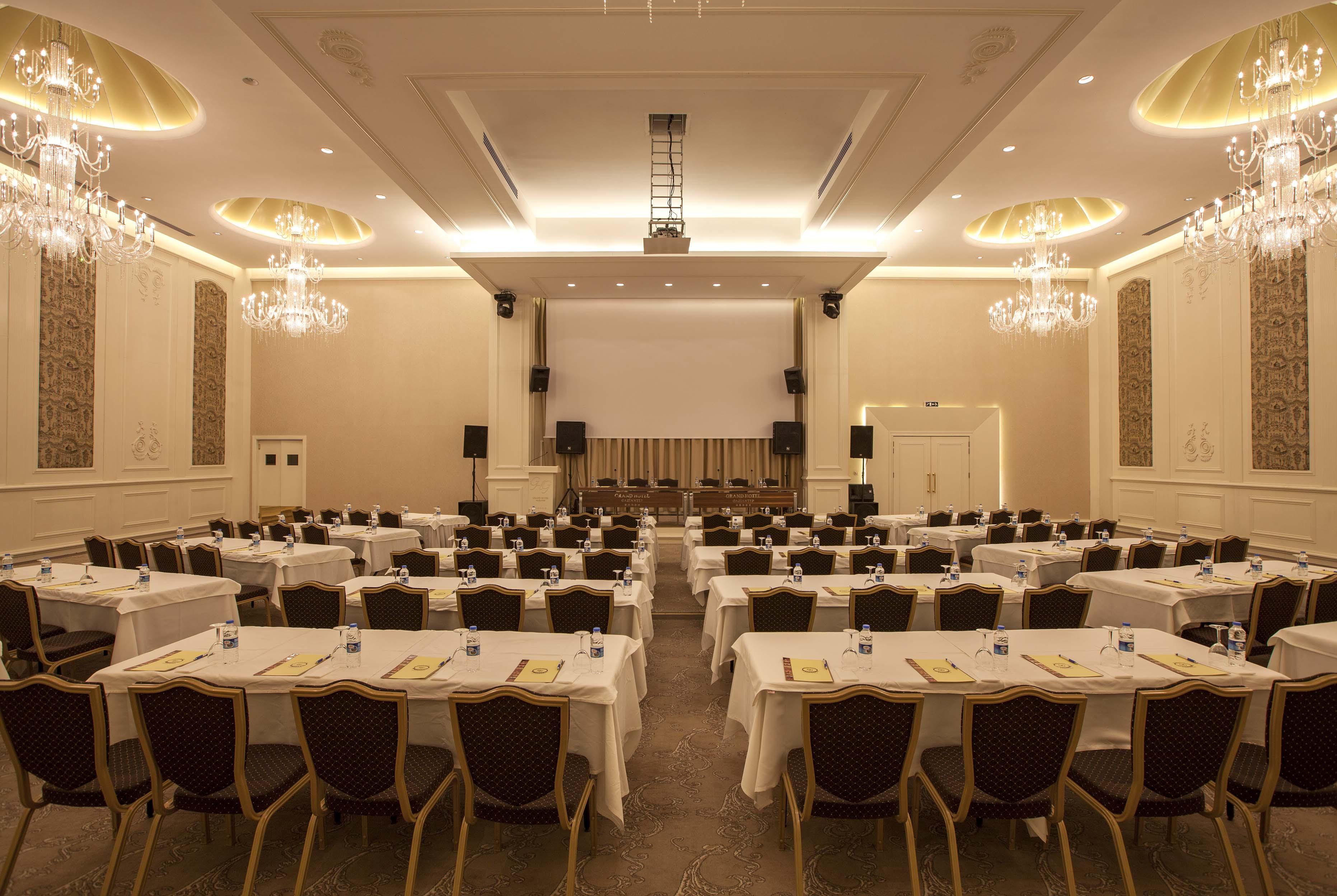Grand Hotel Gaziantep Bagian luar foto