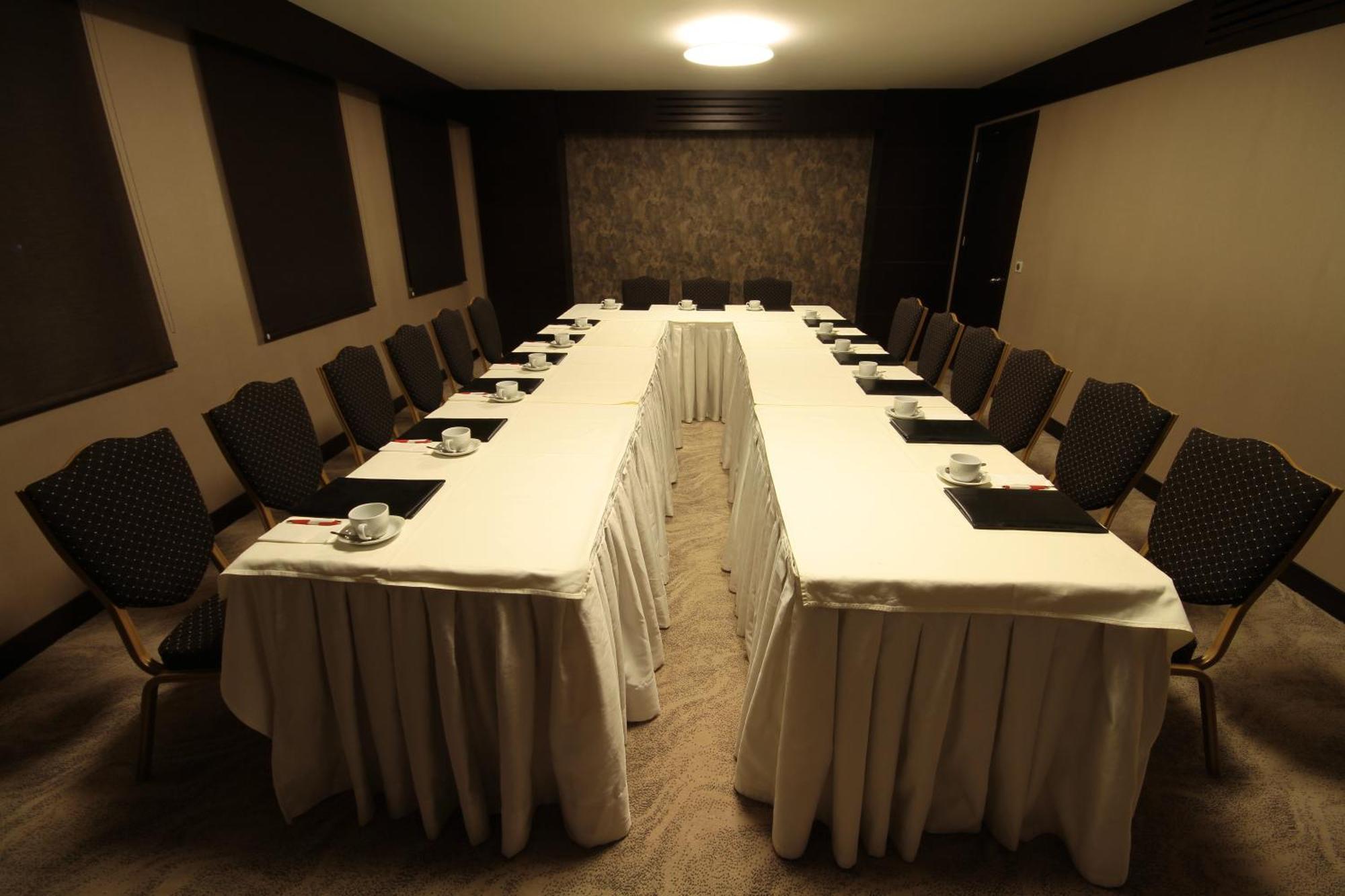 Grand Hotel Gaziantep Bagian luar foto