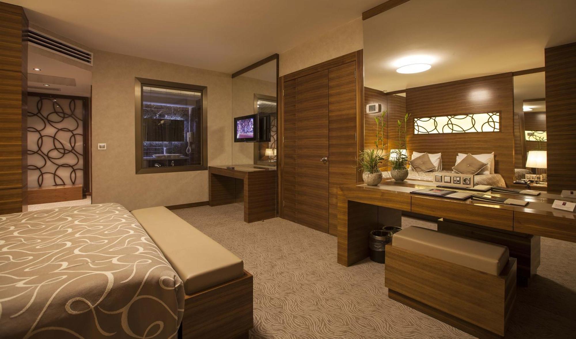 Grand Hotel Gaziantep Bagian luar foto
