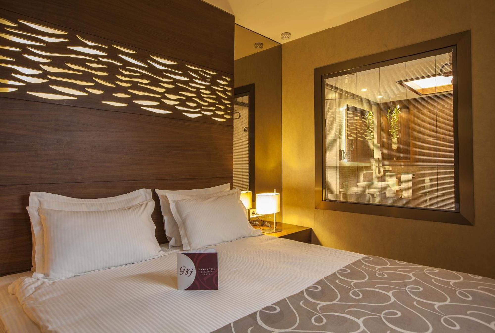 Grand Hotel Gaziantep Bagian luar foto