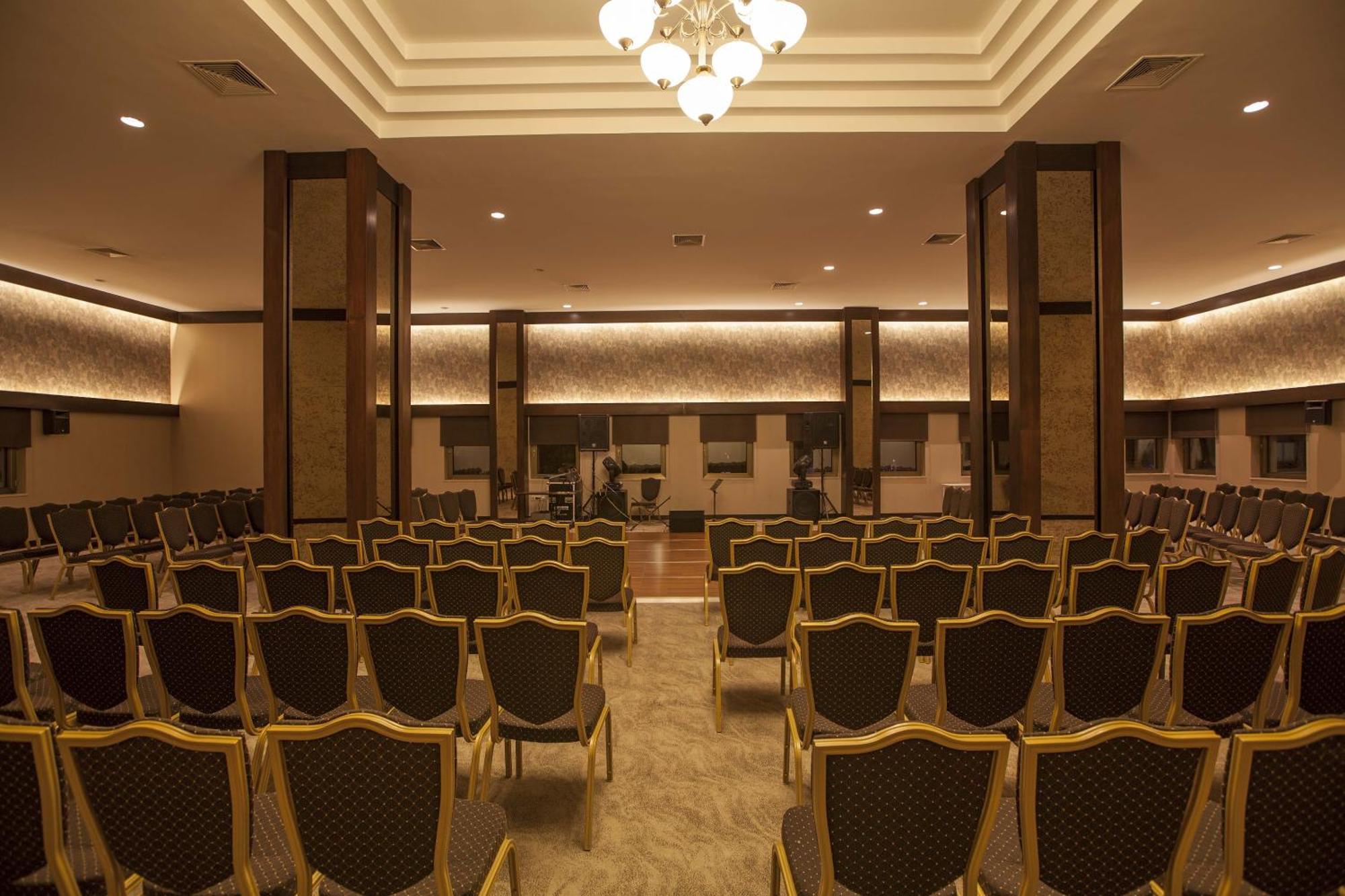 Grand Hotel Gaziantep Bagian luar foto