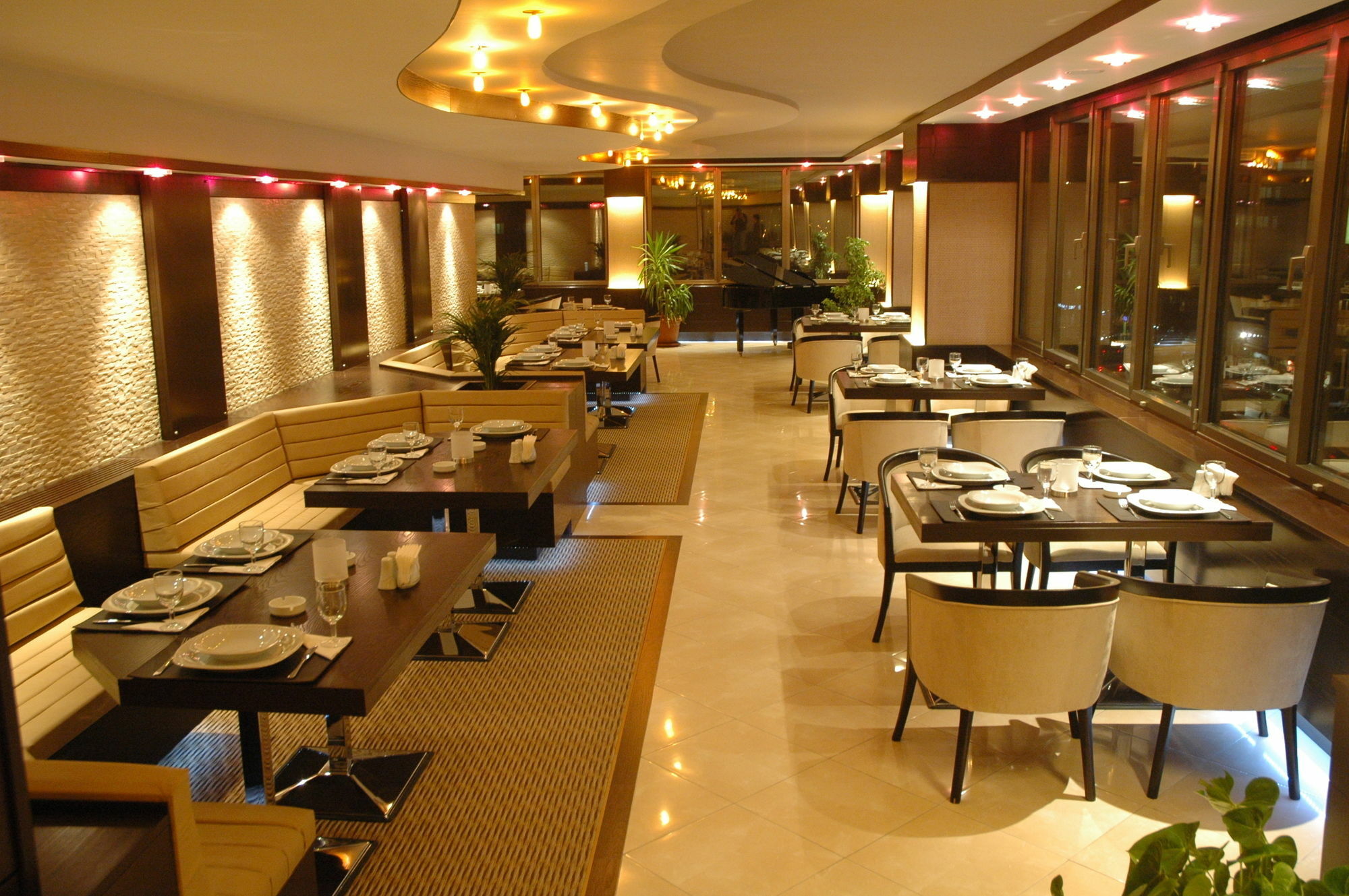 Grand Hotel Gaziantep Bagian luar foto